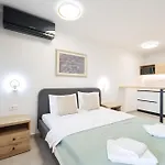 Апартаменты By The Sea - Zadar - 20544 *