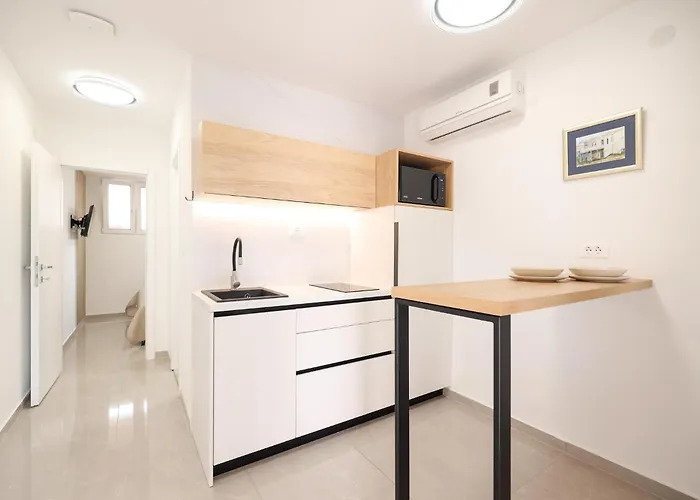 By The Sea - Zadar - 20544 * Petrčane